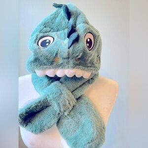 Super Soft Cozy Green Dinosaur Hat and Scarf Combo for Kids!